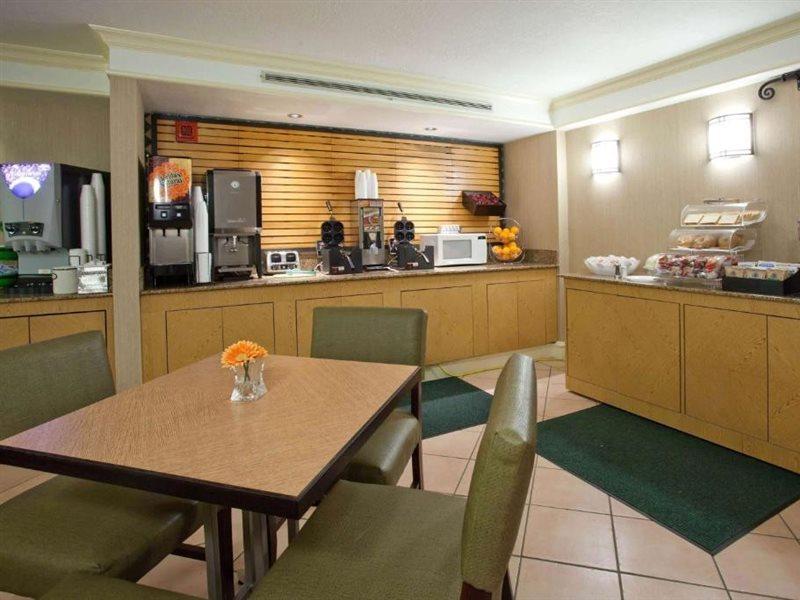La Quinta Inn By Wyndham שאיין מראה חיצוני תמונה