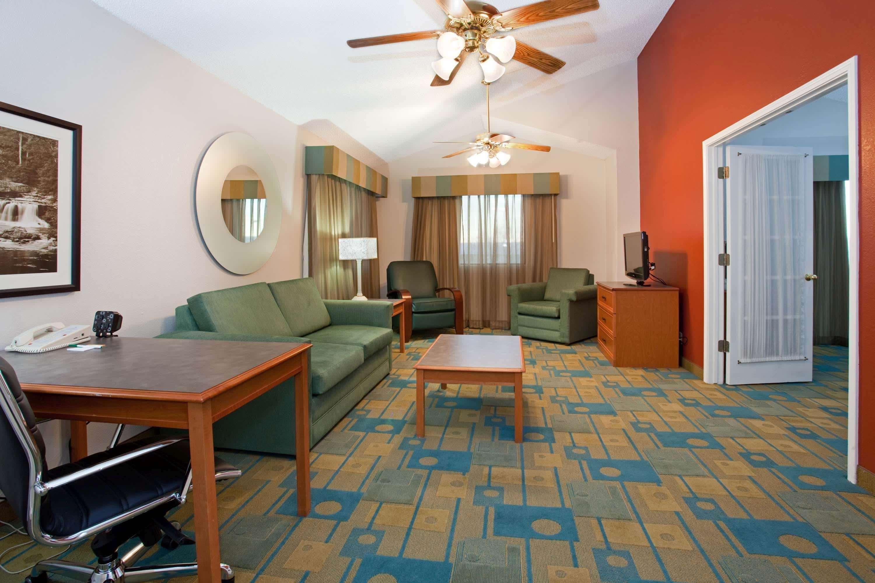 La Quinta Inn By Wyndham שאיין מראה חיצוני תמונה