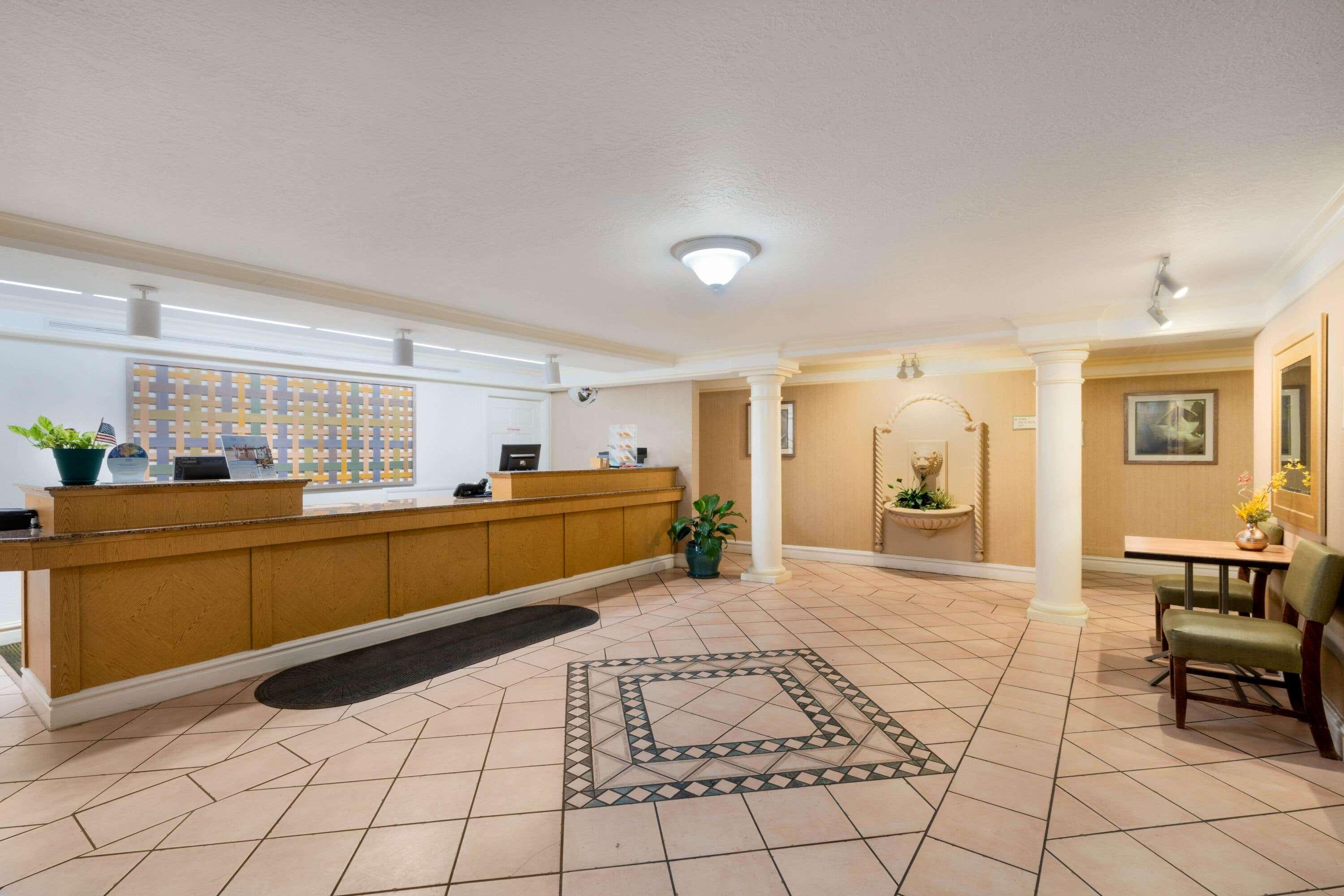 La Quinta Inn By Wyndham שאיין מראה חיצוני תמונה